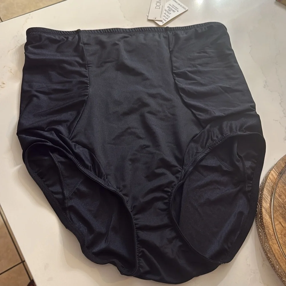 NWT Dominique Adele Medium Control HiWaist Shaper Brief #3002 Slimming Shapewear - Picture 4 of 8